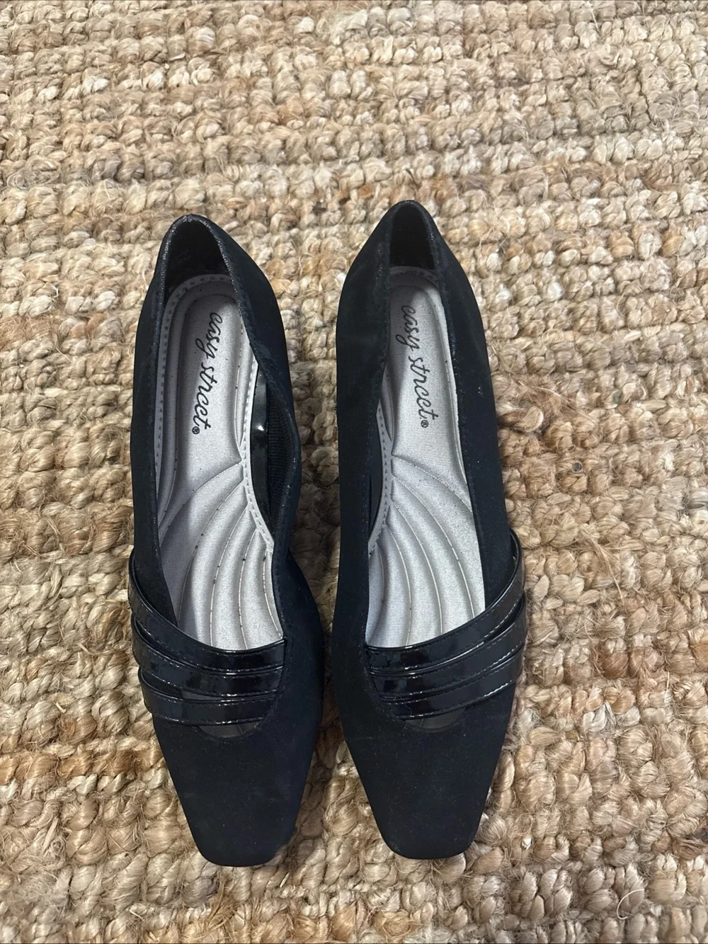 Easy Spirit Women's Black Slip-On Heels with Patent Strap Detail